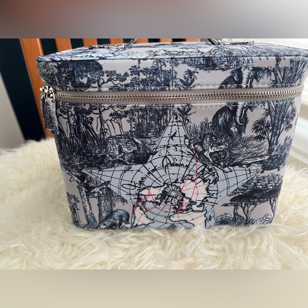 Dior "Around the World" vanity case
